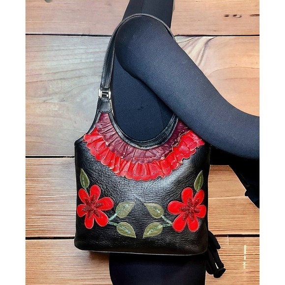 Y2K Isabella Fiore Leather Floral Applique Shoulder/Handbag - Picture 6 of 9